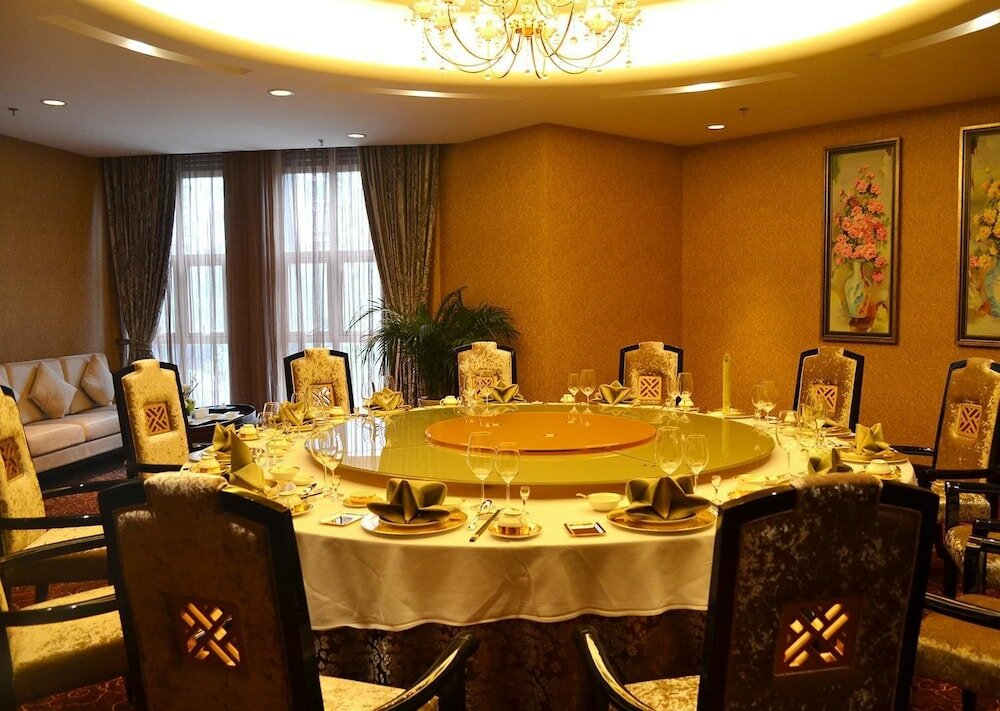 Фото Days Hotel & Suites by Wyndham Hengan Chongqing