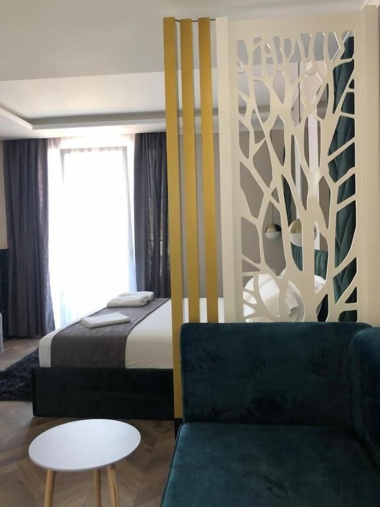 Фото Poda Boutique Hotel