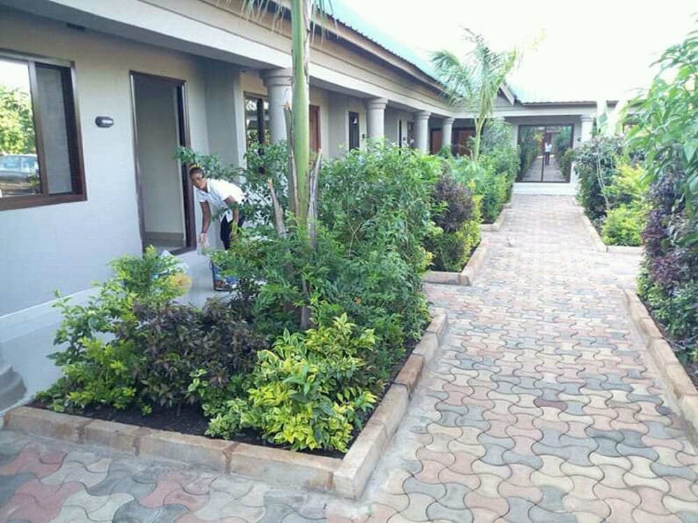 Фото Manjazi Hotels