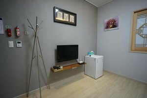 Гостиница Gunsan Yeojeong Guest House