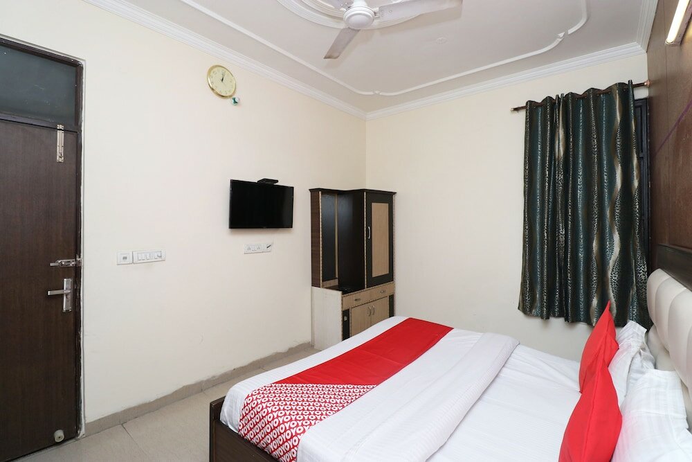 Фото Oyo 35663 Mayank Palace