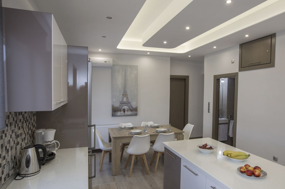 Фото Acropolis Gem by Ghh