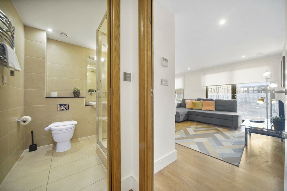 Фото Modern Apartments in Bayswater Central London WiFi & Aircon - by City Stay London