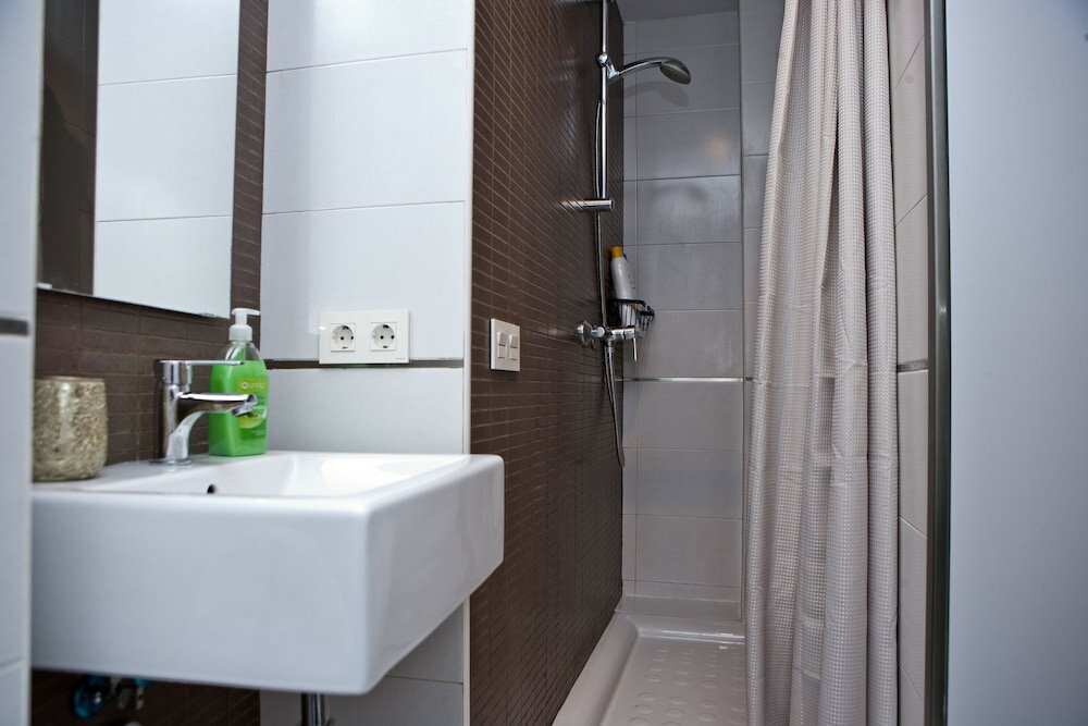 Фото Wish-Suite Juderia de Sevilla Apartment