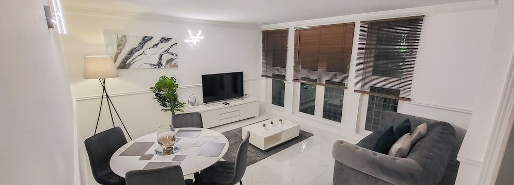 Фото Canary Wharf - Colt Street