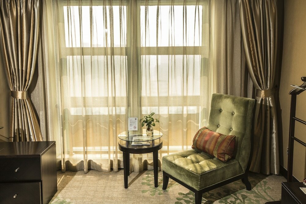 Фото Merry Hotel Shanghai