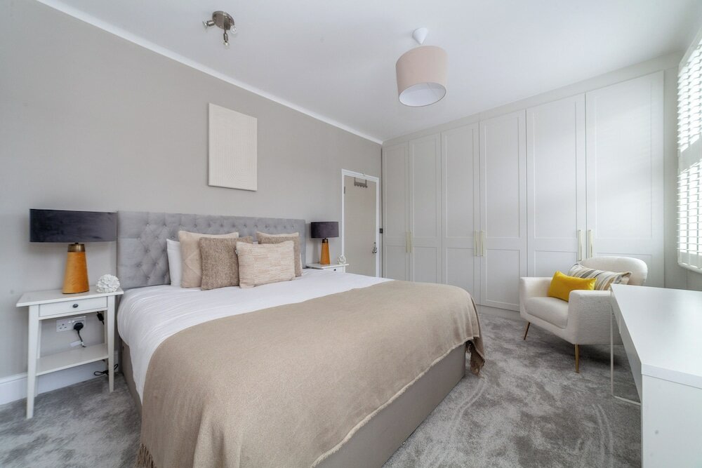 Фото The Hammersmith Apartments