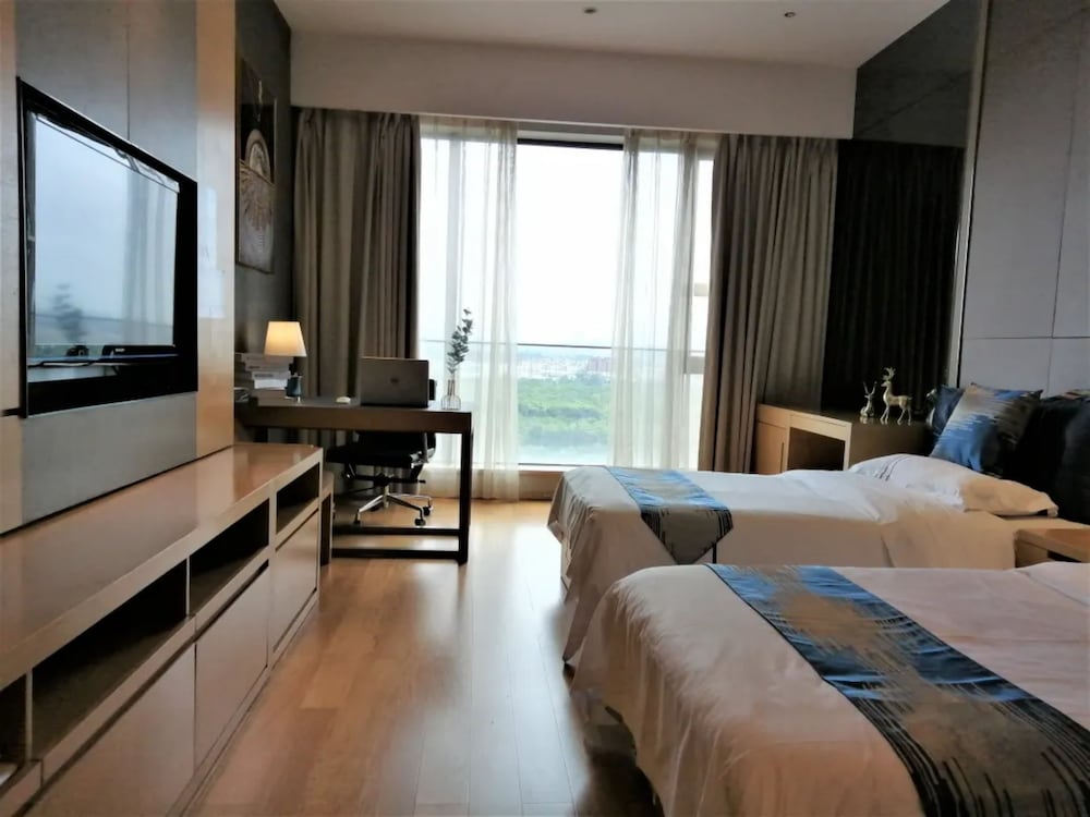 Фото Easy Holiday Inn