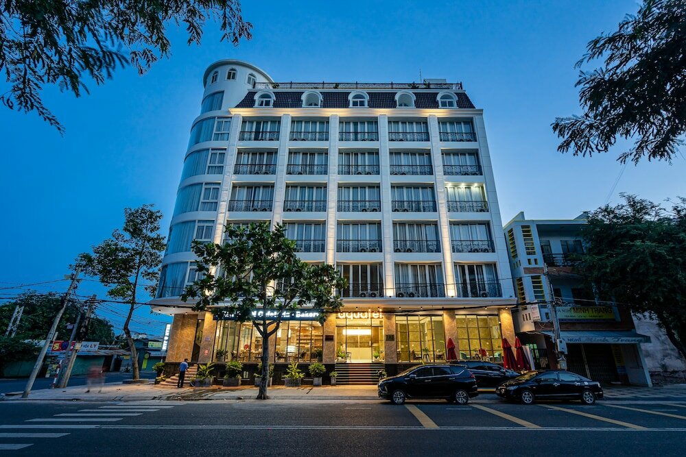 Фото отеля 1