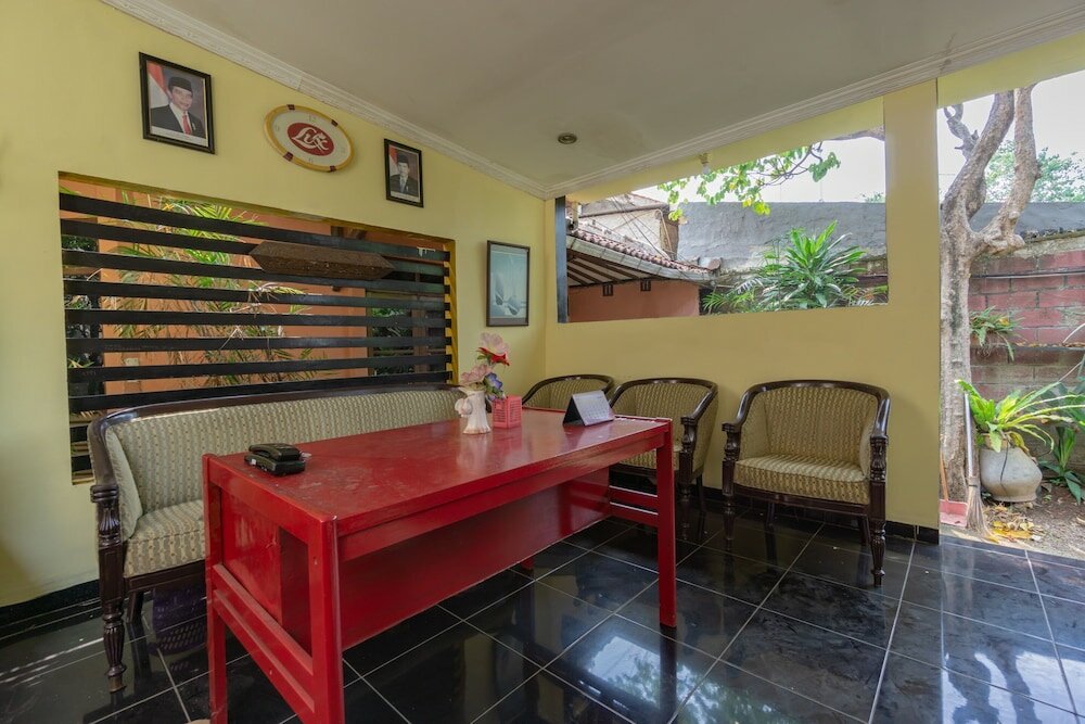 Фото Oyo 1801 Wisma Griya Indah Lestari