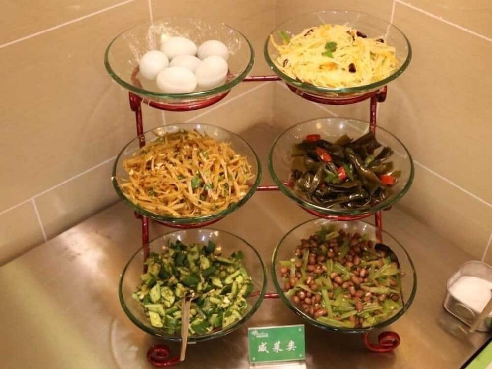 Фото Vatica Qingdao Licang Xiazhuang Hexie Plaza Hotel