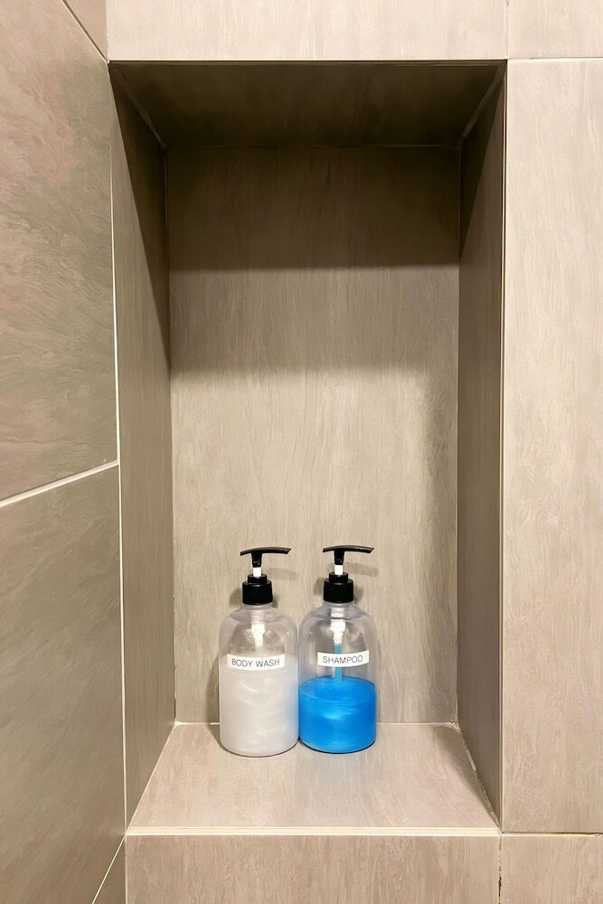 Фото Ceylonz Suites Klcc by Mana-Mana