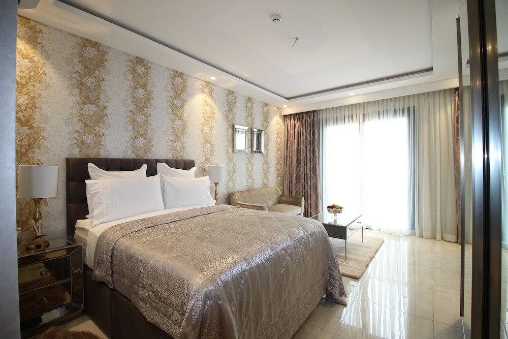 Фото Mirage Residences - 2 Bedroom Unit