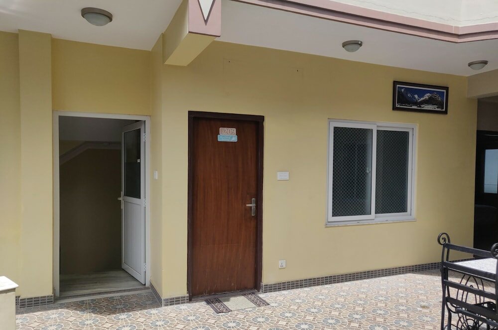 Фото Samakhusi Deluxe Apartment