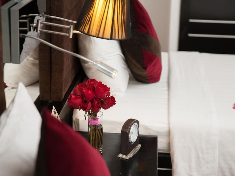 Фото Hanoian Central Hotel & SPA