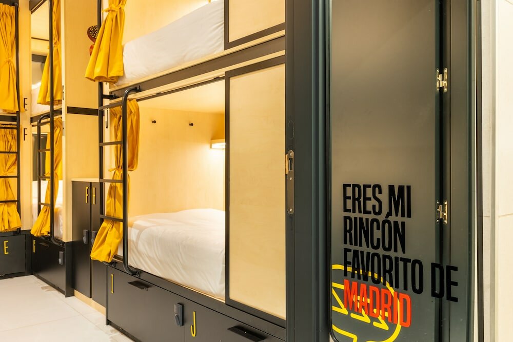 Фото Petit Hostel Palacio Real