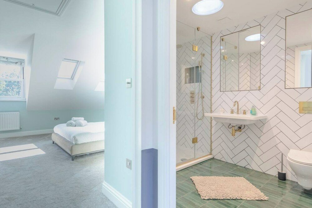 Фото Beautiful & Modern 3bd House- Kennington!