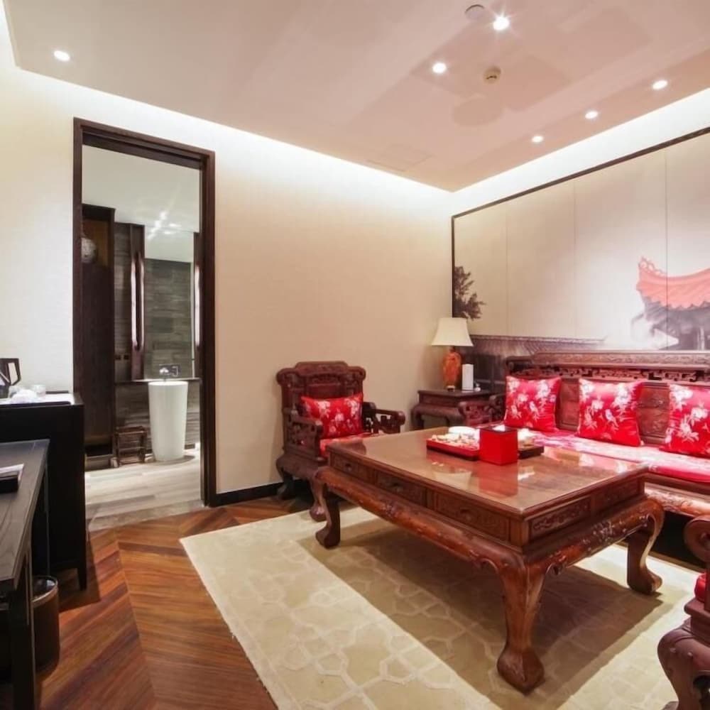 Фото Sanfang Qixiang Shuxiang Wenru Hotel