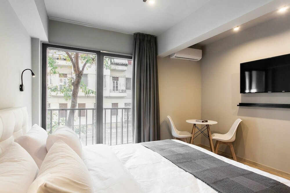 Фото Wyz Piraeus