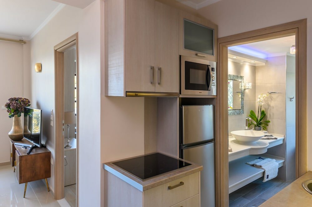 Фото Villa Filoxenia - by the sea - up to 12 guests