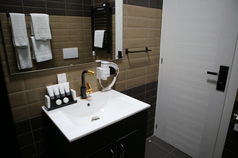 Фото Dark Boutique Hotel