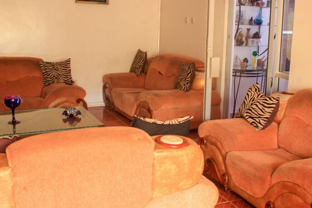 Фото Lillo Executive Lodge