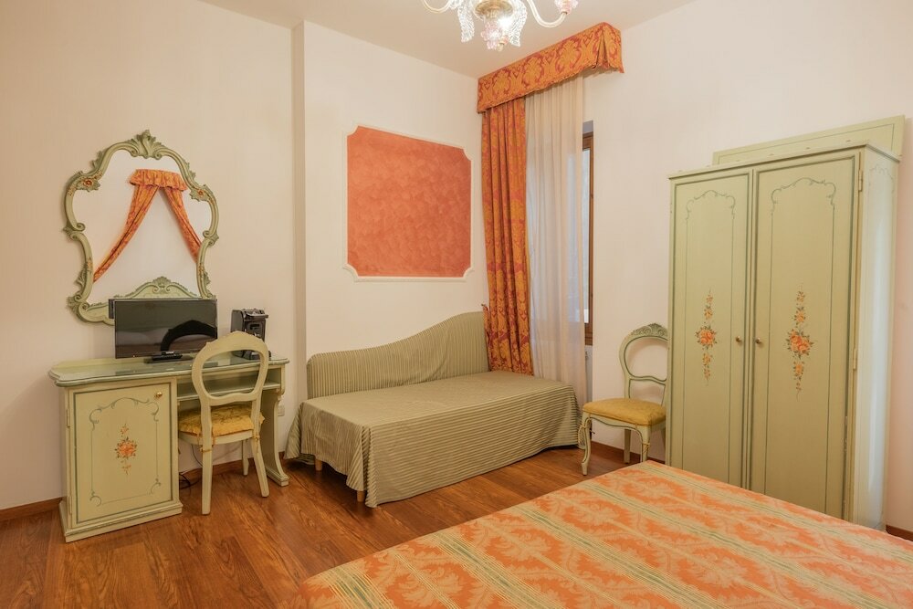 Фото Hotel Al Sotoportego