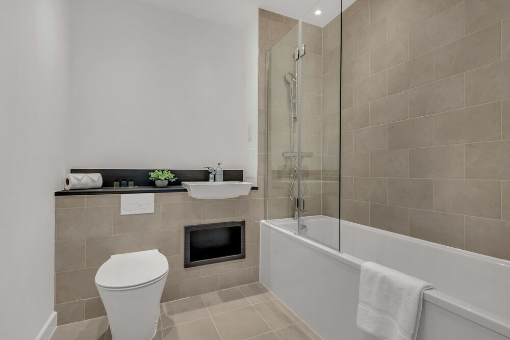 Фото Brent Cross Serviced Apartments