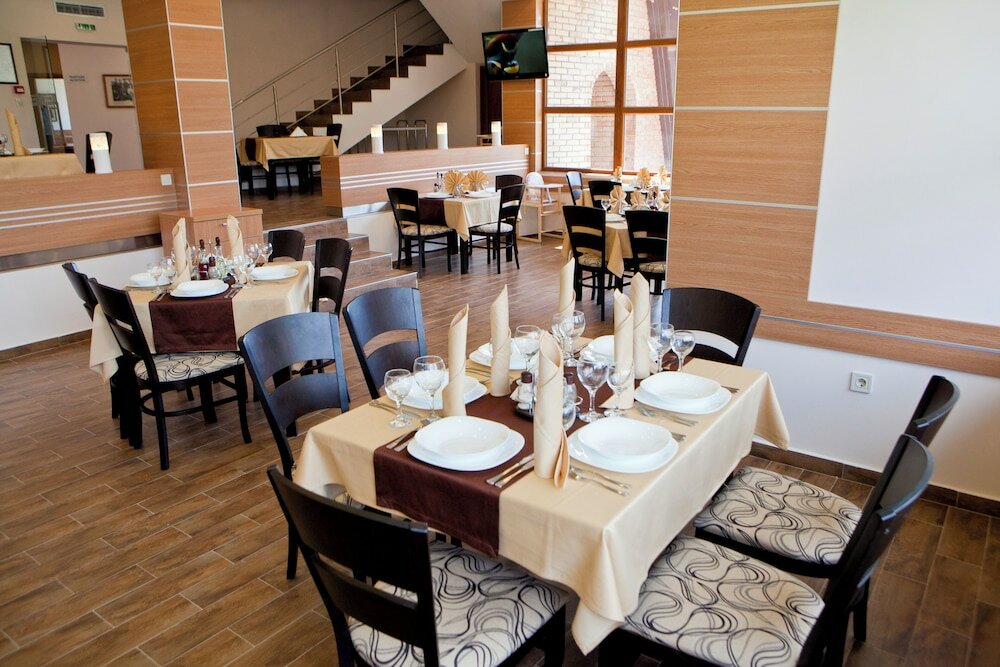 Фото Hotel Coop Rozhen