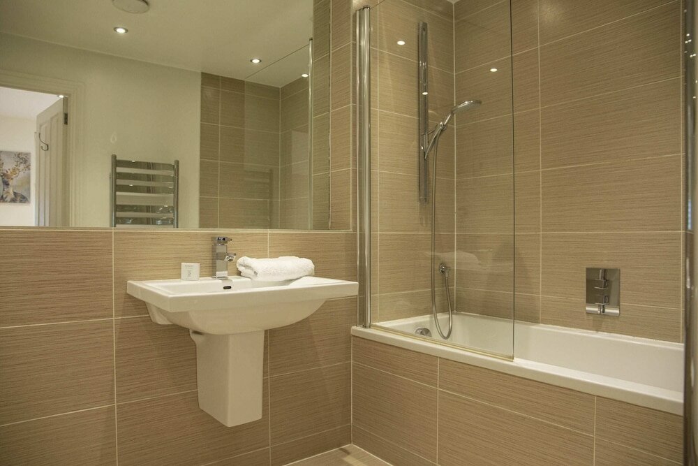 Фото Bright Chelsea Garden Nest