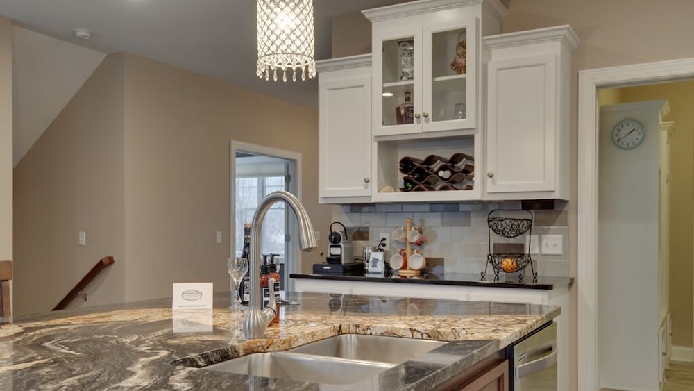 Фото Excelsior Commons