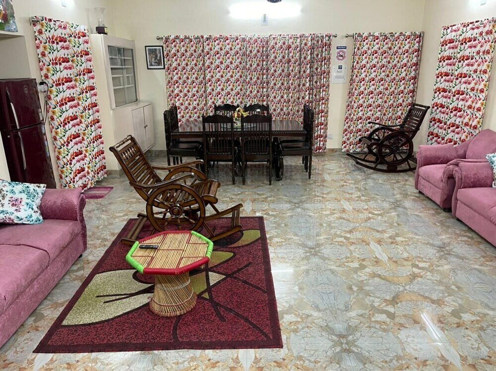 Фото Dhairya Villa Home Away From Home