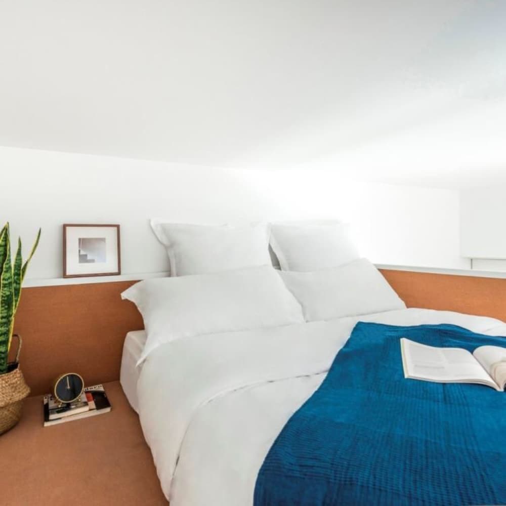 Фото BaseLIVING Wending Serviced Apartment