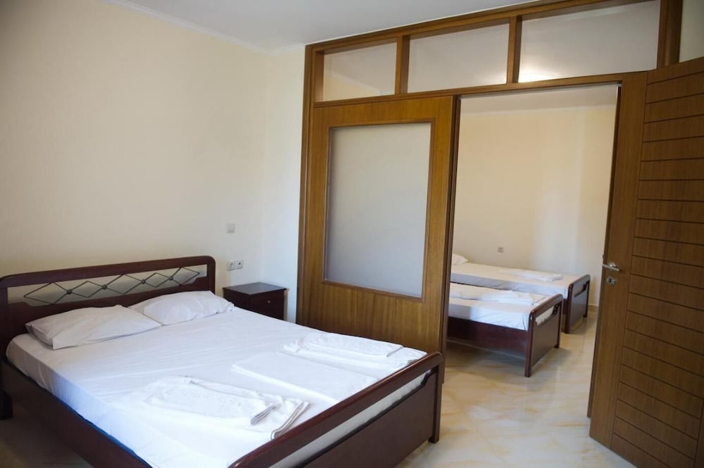 Фото Calypso Luxury Studios