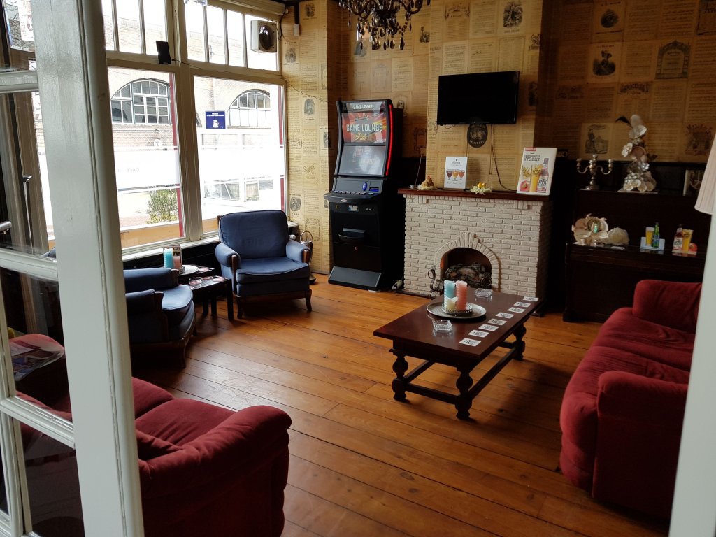 Фото Café pension The Chandelier