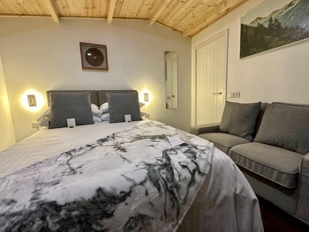 Фото Carmel Apartments