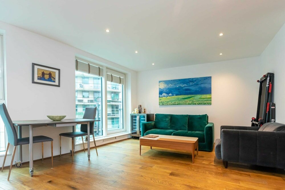 Фото Stylish 1bd High Rise Flat - Vauxhall