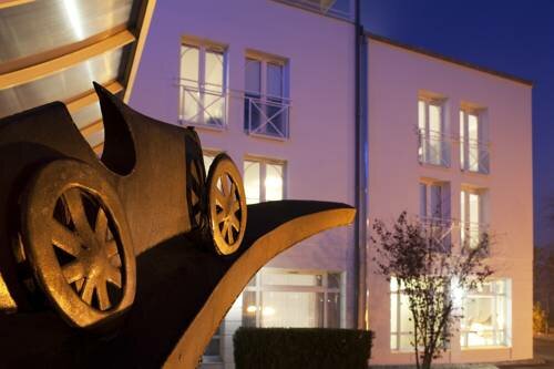 Гостиница Hotel Le Bugatti в Мольсайме