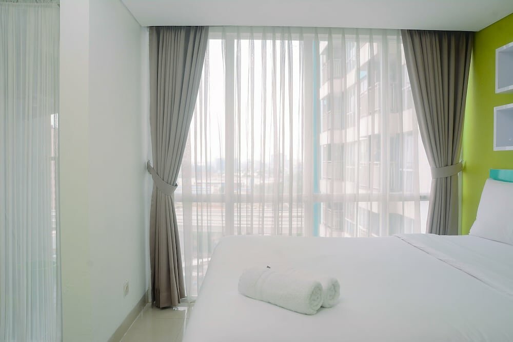 Hotel Cozy Studio with City View at H Residence Apartment, Jakarta, photo