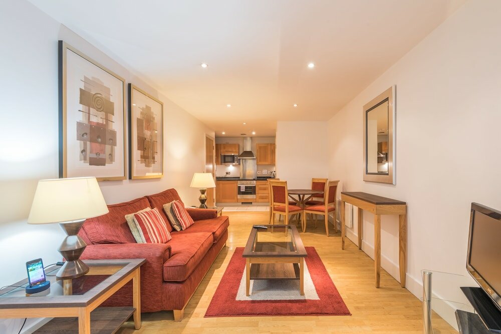 Фото Marlin Apartments Limehouse