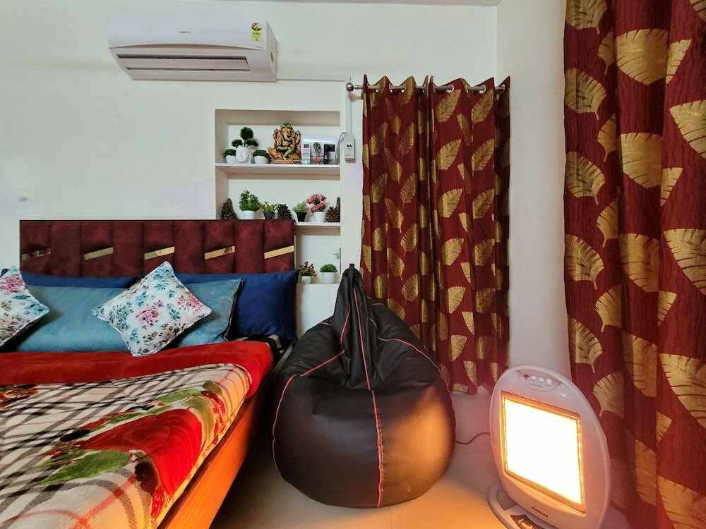 Фото Dhairya Villa Home Away From Home