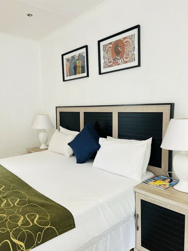 Фото Airport Royal Guest House