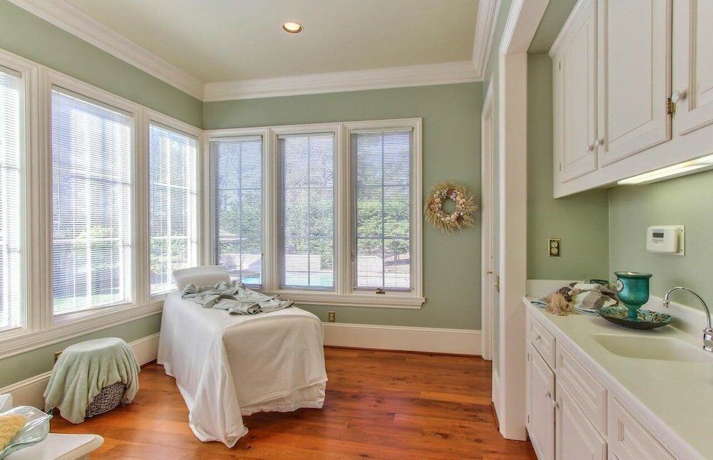 Фото Lx33: Luxury Vacation Villa On Pebble Beach With Pool