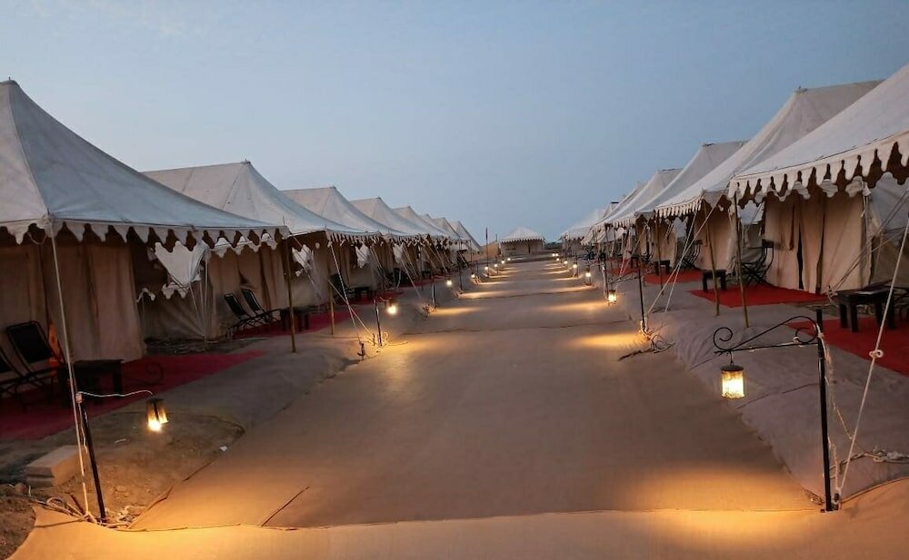 Фото White rann camp resort
