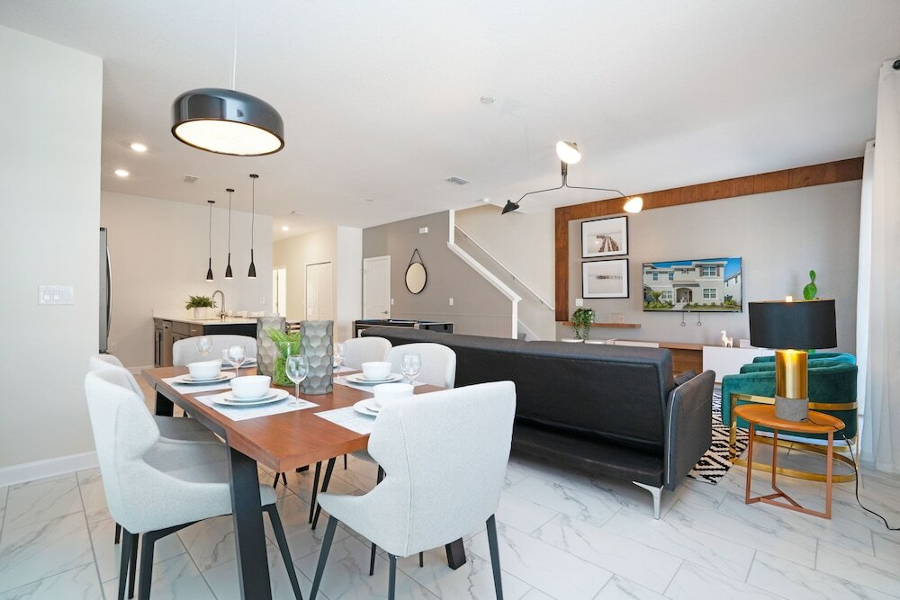 Фото Beautiful, Modern Home W/private Pool! Near Wdw