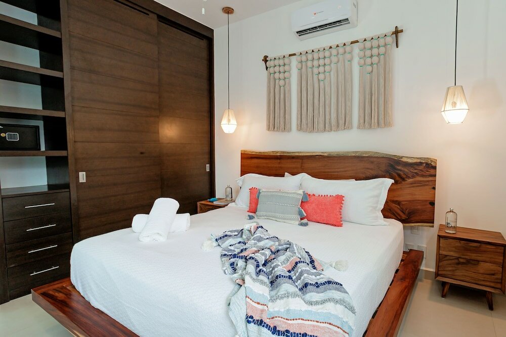 Фото Marvellouse Town House, Terrace, Pool and Golf