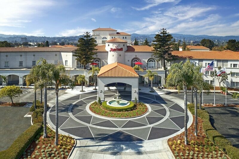 Гостиница San Mateo Marriott San Francisco Airport в Сан-Матео