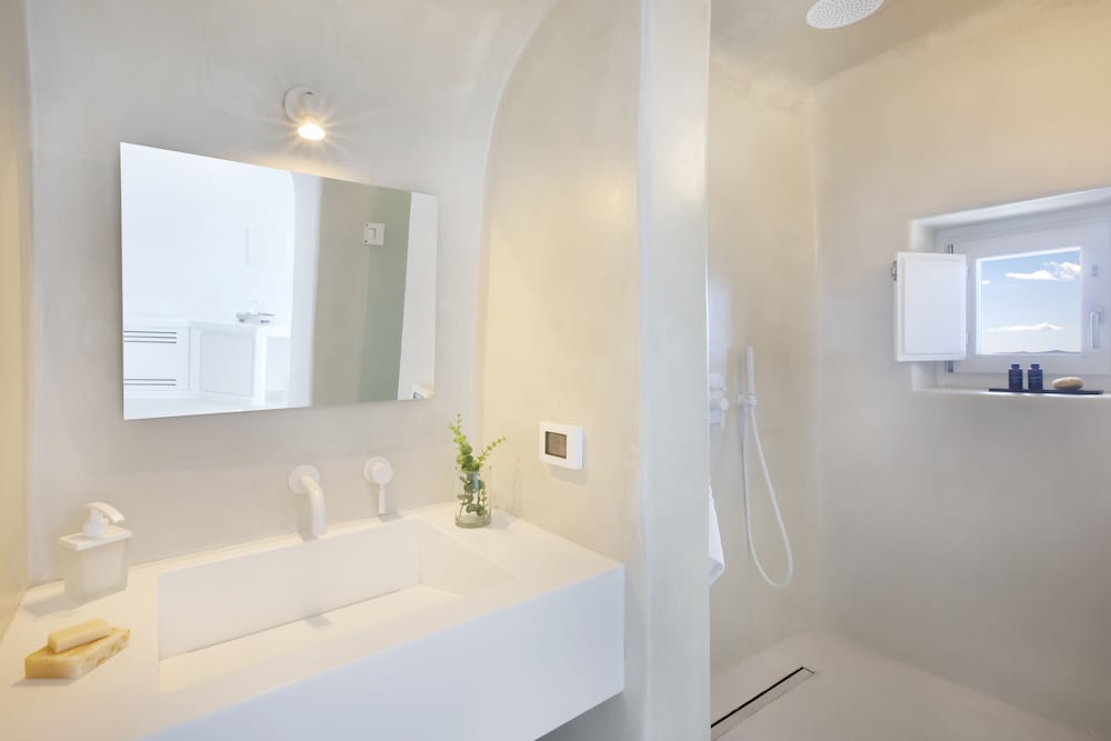 Фото Apanema Cavehouses Santorini