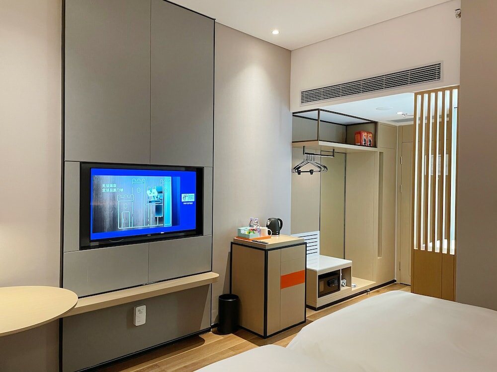 Фото Holiday Inn Express: Shenzhen Longhua