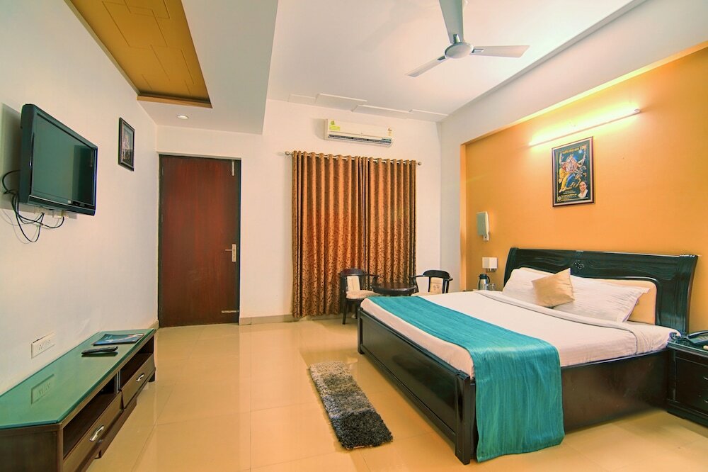 Фото Shanti Seva Dham - A Religious Stay At Priyakant Ju Temple Vrindavan